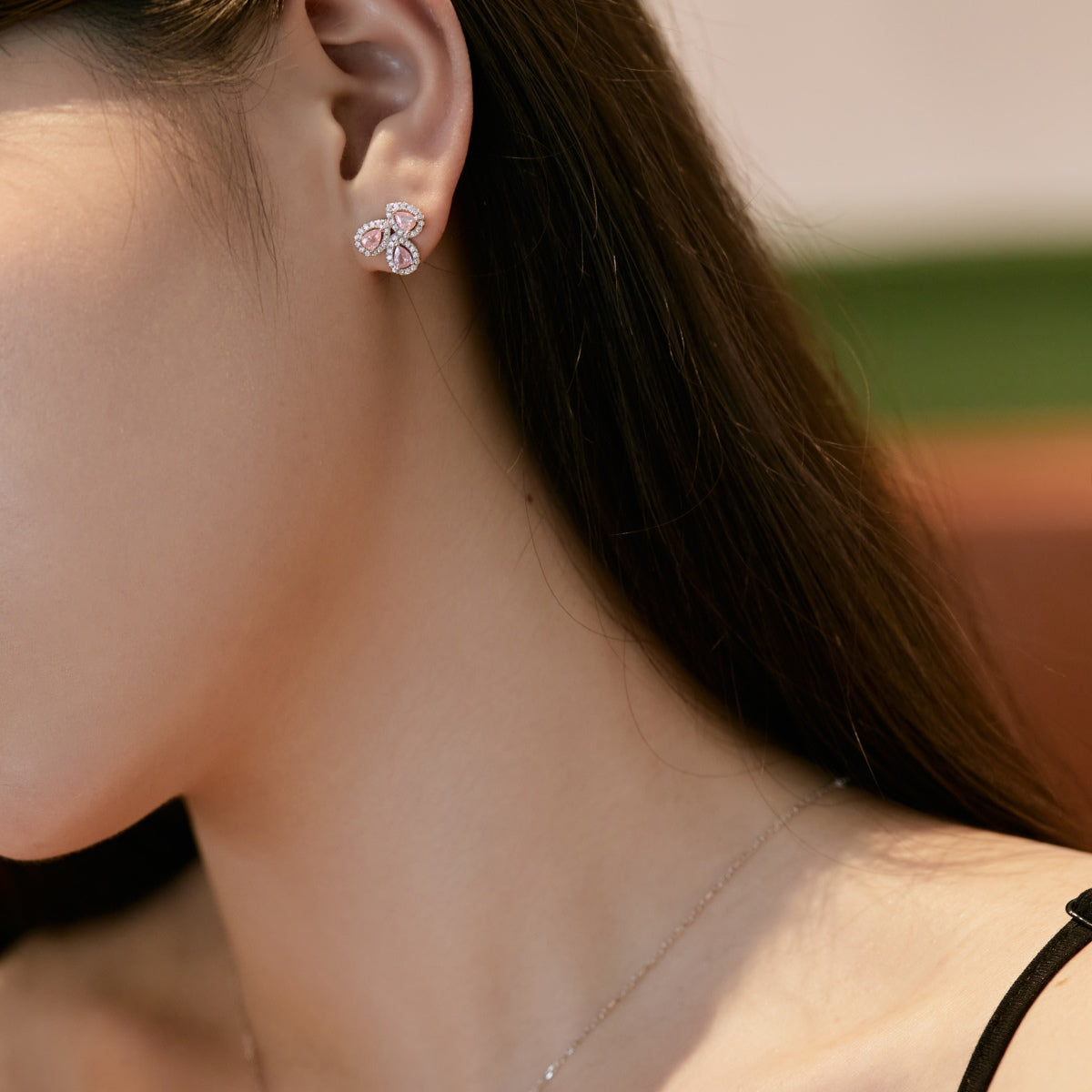 [Nova Jewelry]Ornate Flower Shape Pear Cut Lover Earrings