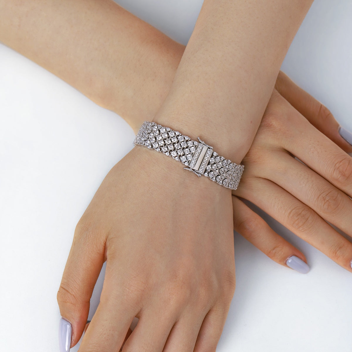 [Nova Jewelry]Ornate Elegant Round Cut Party Bracelet