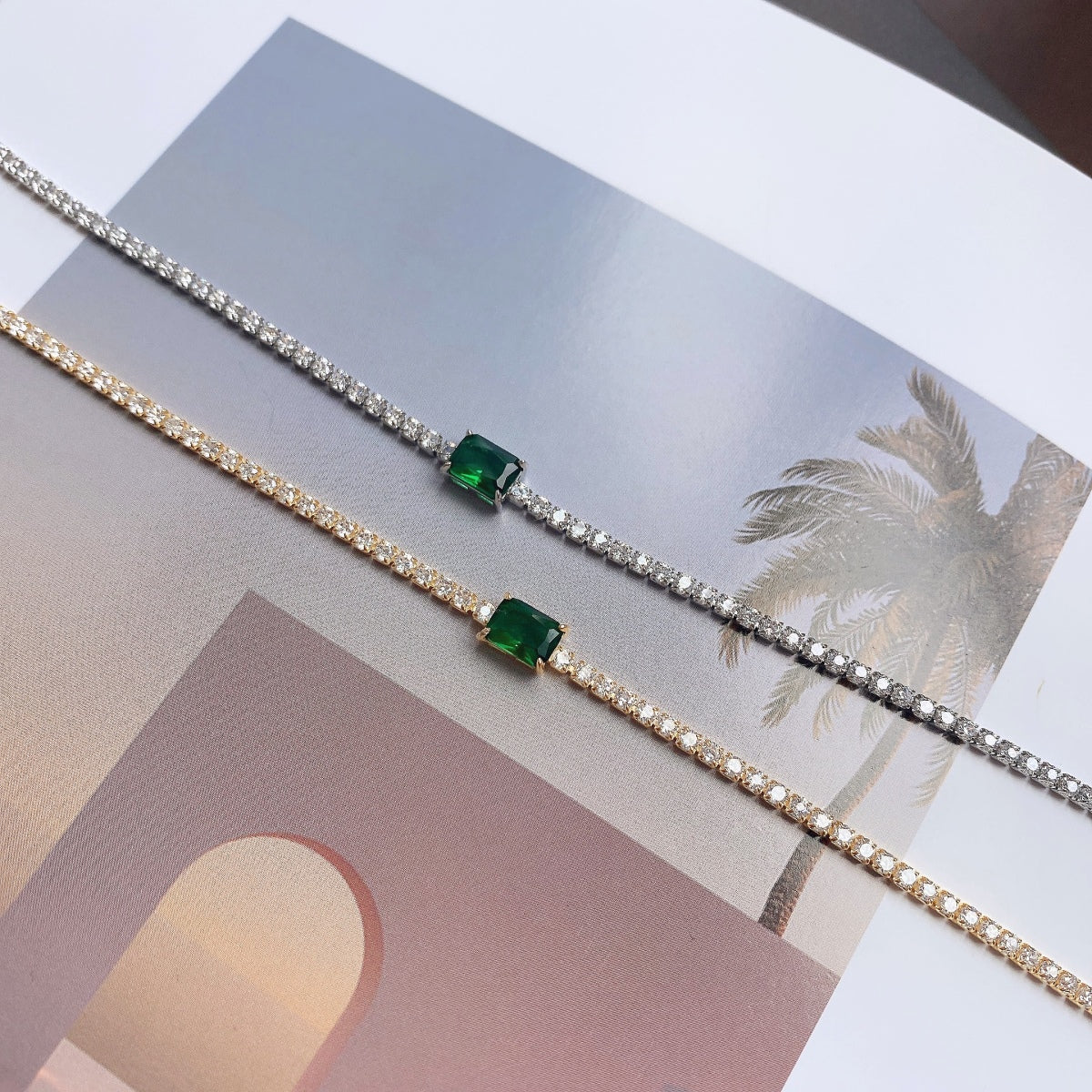 [Nova Jewelry]1.0 Carat Unique Emerald Cut Banquet Bracelet