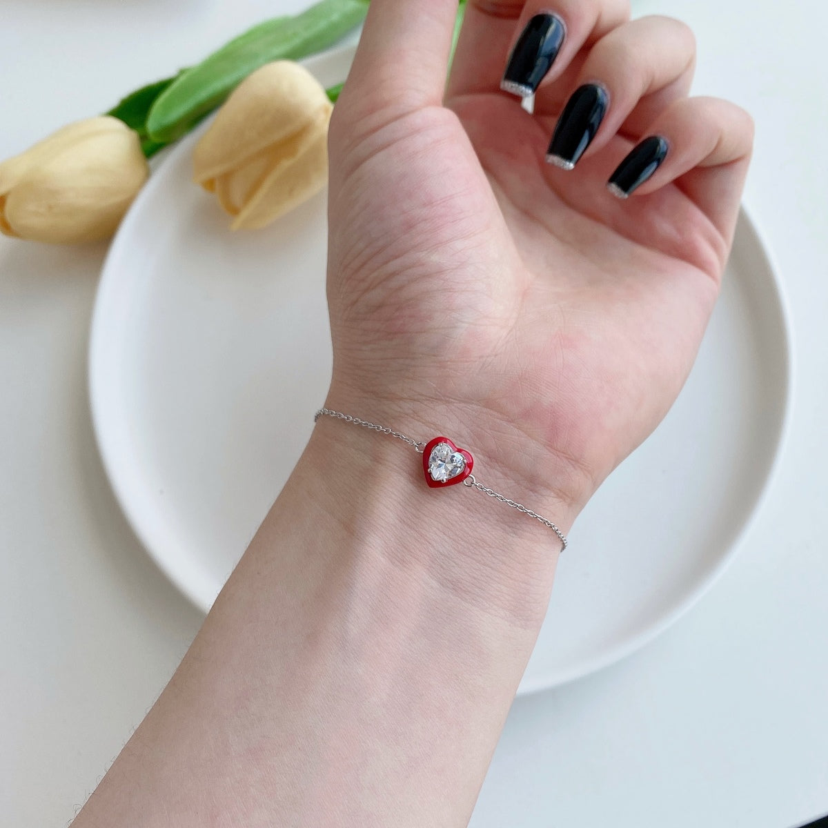 [Nova Jewelry]Sparkling Romantic Heart Shape Lover Bracelet