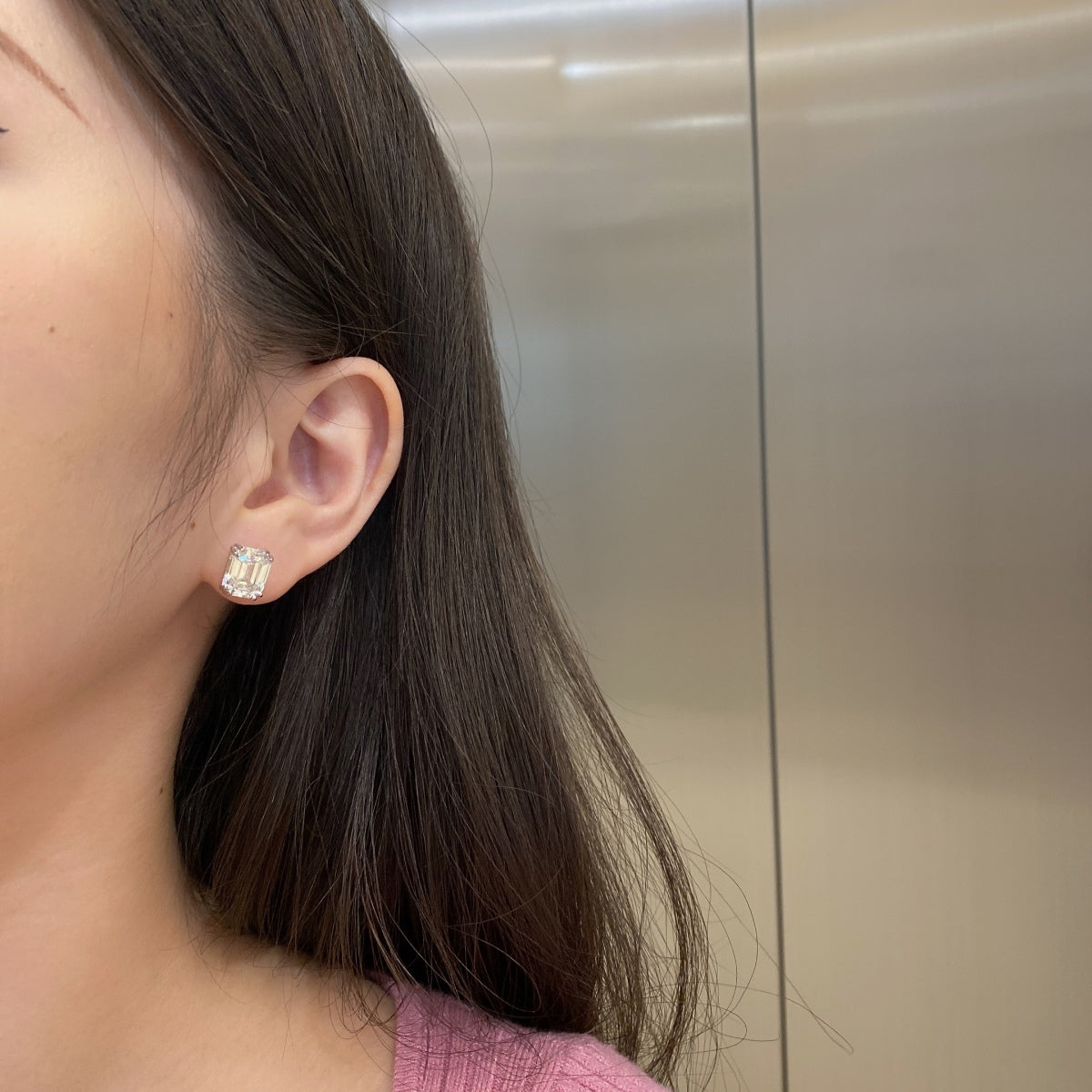 [ノヴァジュエリー]眩いスクエアシェイプイヤリング