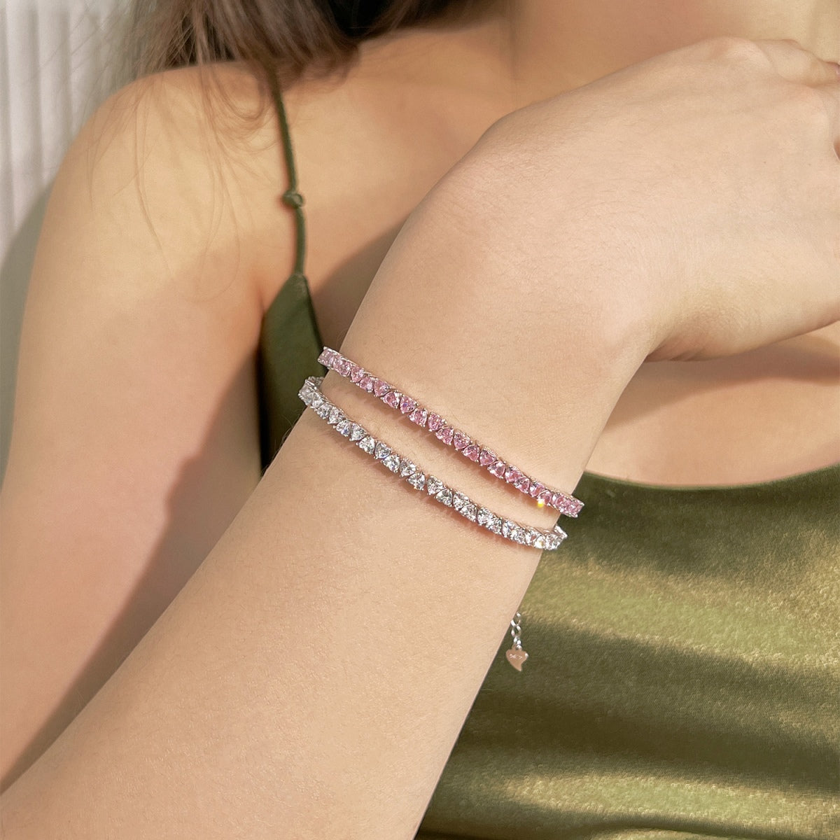 [Nova Jewelry]Dazzling Romantic Heart Shape Lover Bracelet