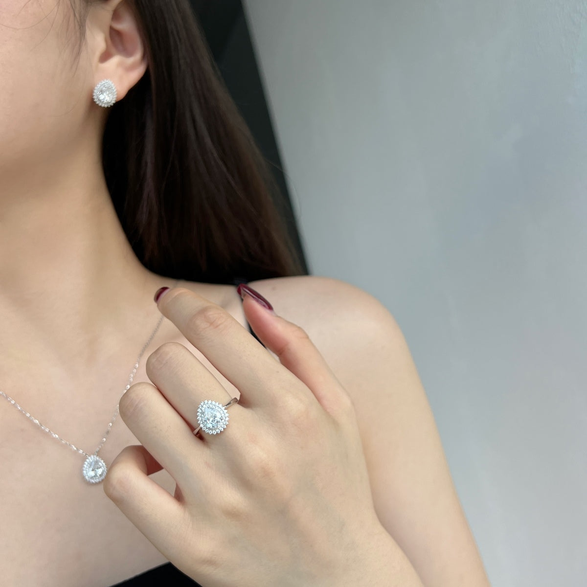 [Nova Jewelry]Delicate Gorgeous Pear Cut Daily Earrings
