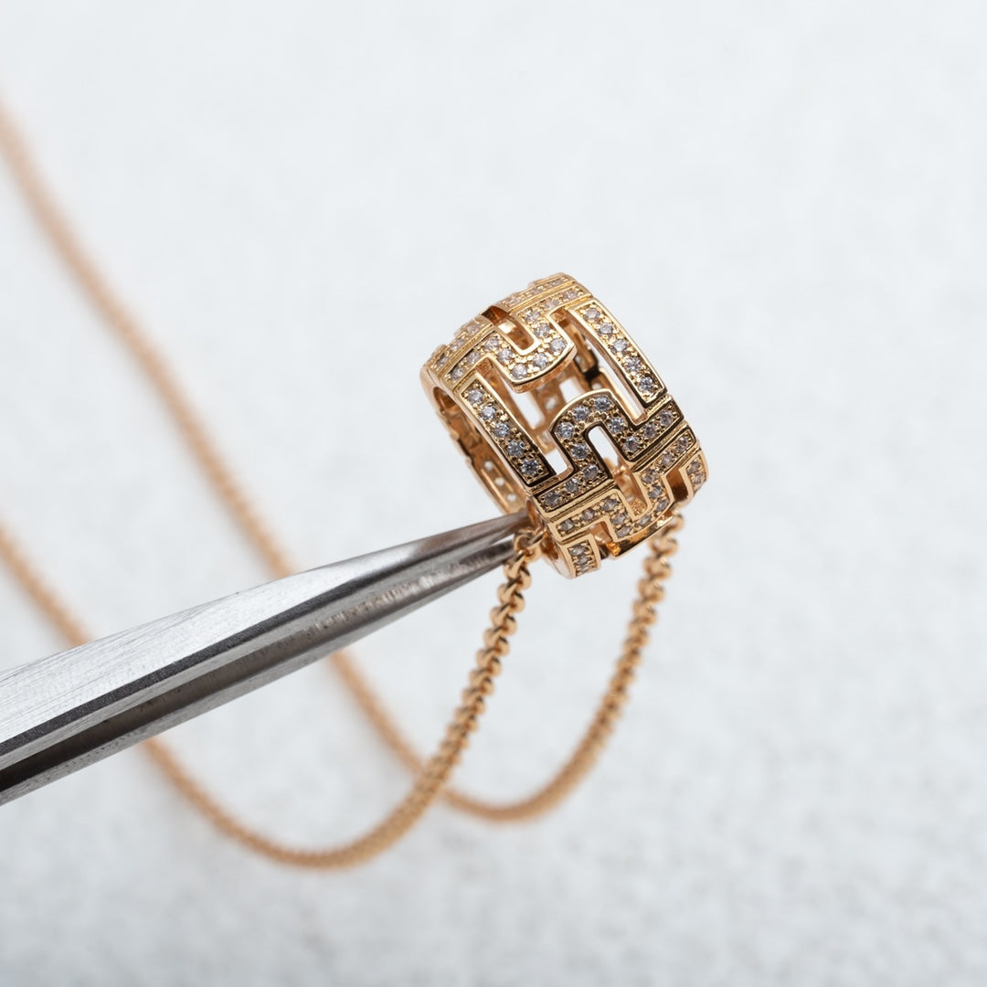 [BLAUE TRÄNEN]PARENTESI HALSKETTE ROTGOLD DIAMANT