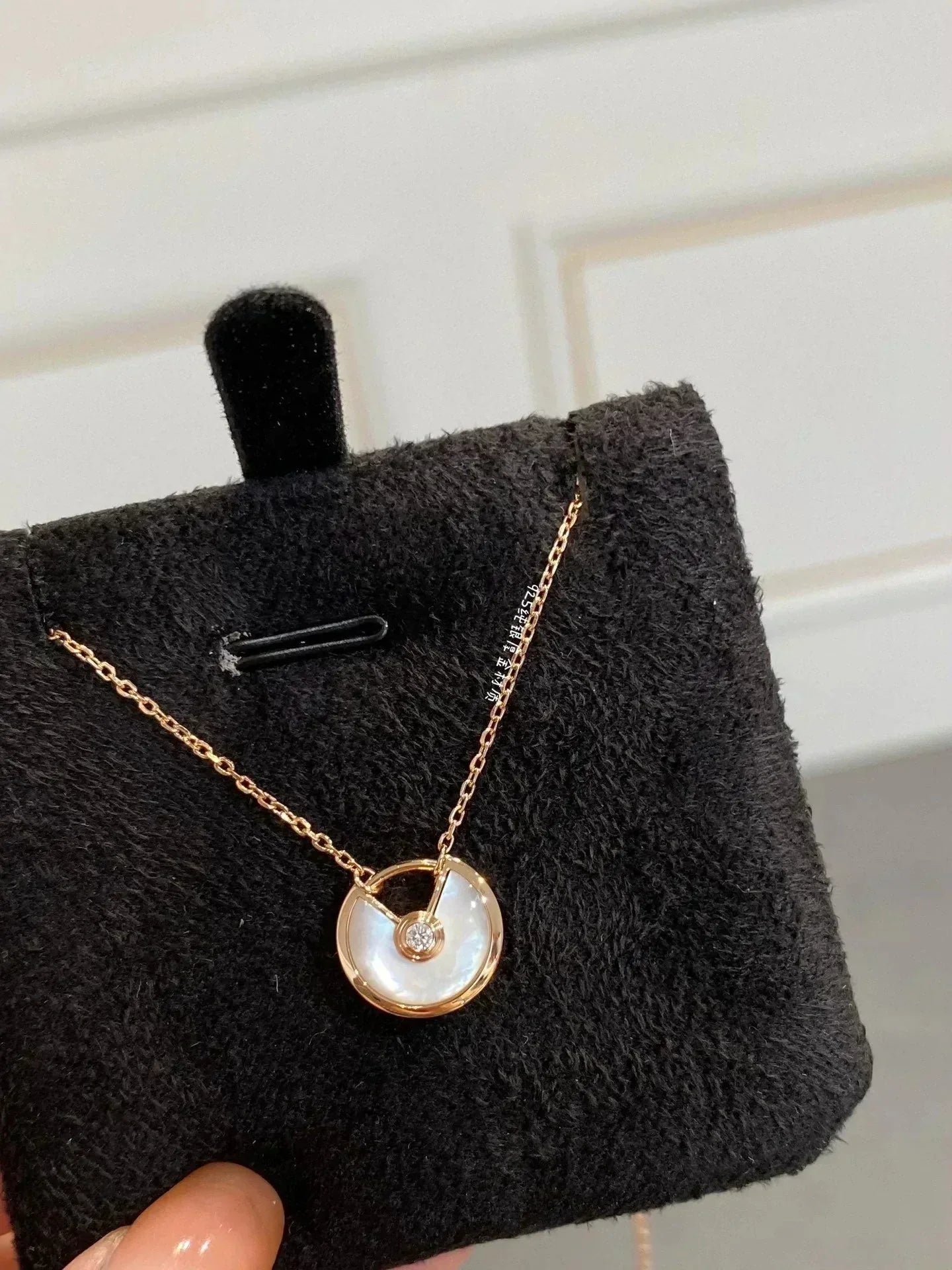 [BLAUE TRÄNEN]AMULETT ROSÉGOLD MOP HALSKETTE