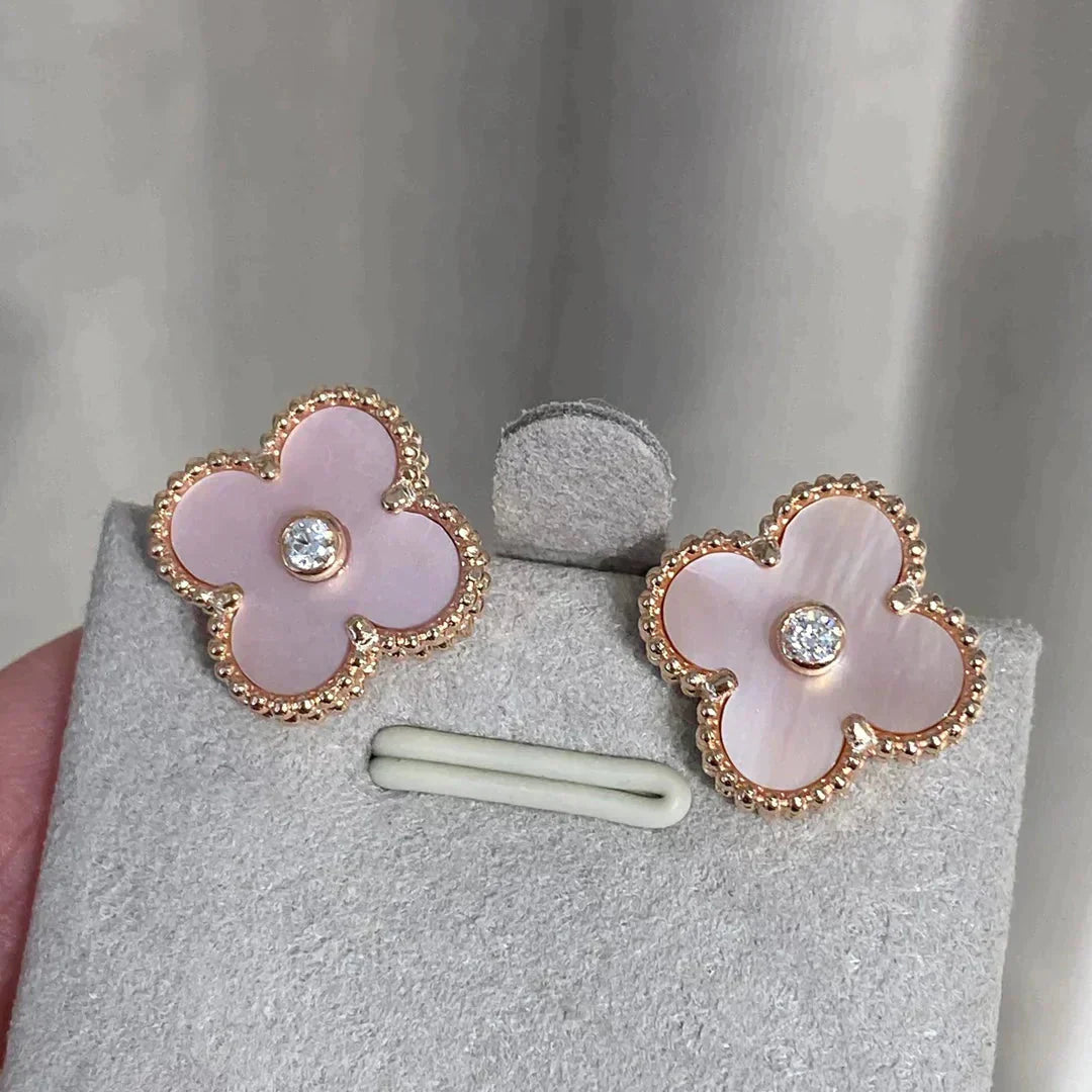 [BLAUE TRÄNEN]CLOVER MEDIUM 1 MOTIFS PINK MOP DIAMOND OHRRINGE