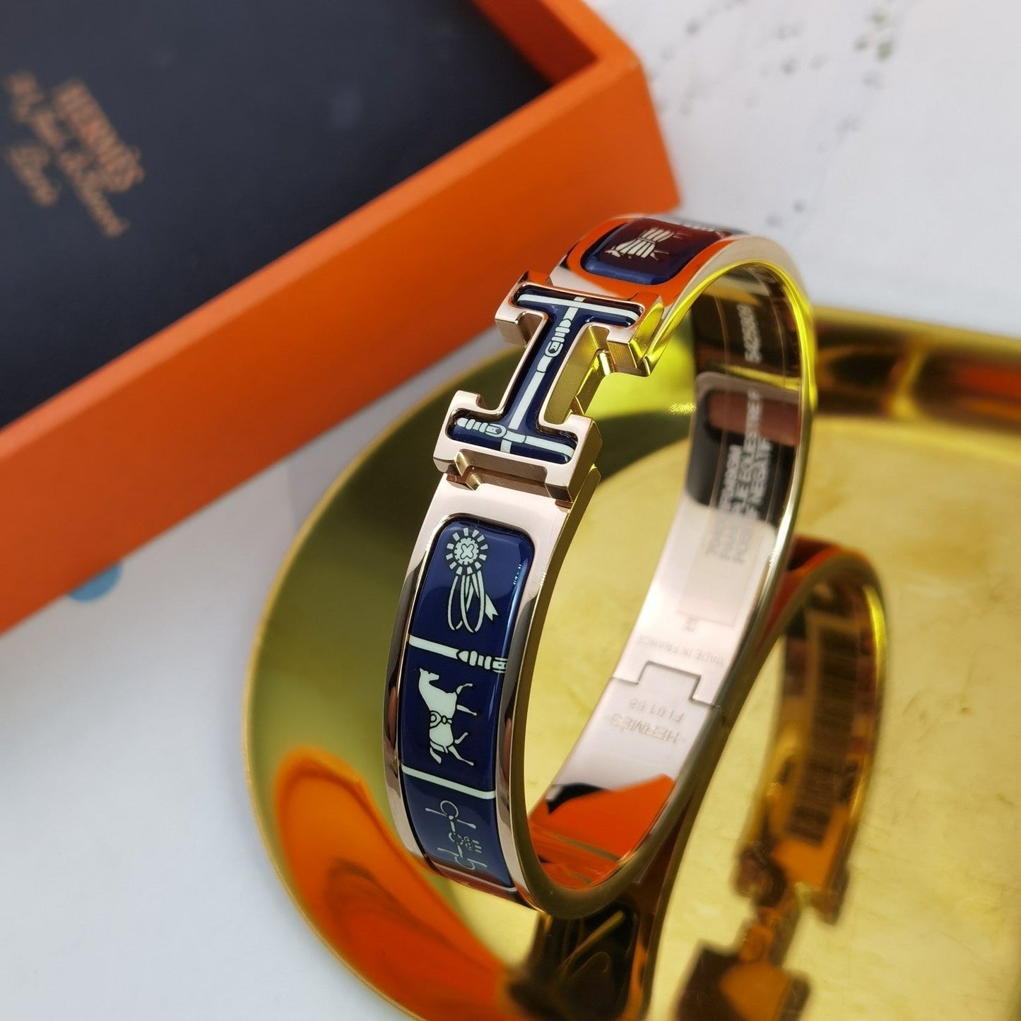 [BLAUE TRÄNEN]H COUVERTURES DUNKELBLAUES ARMBAND