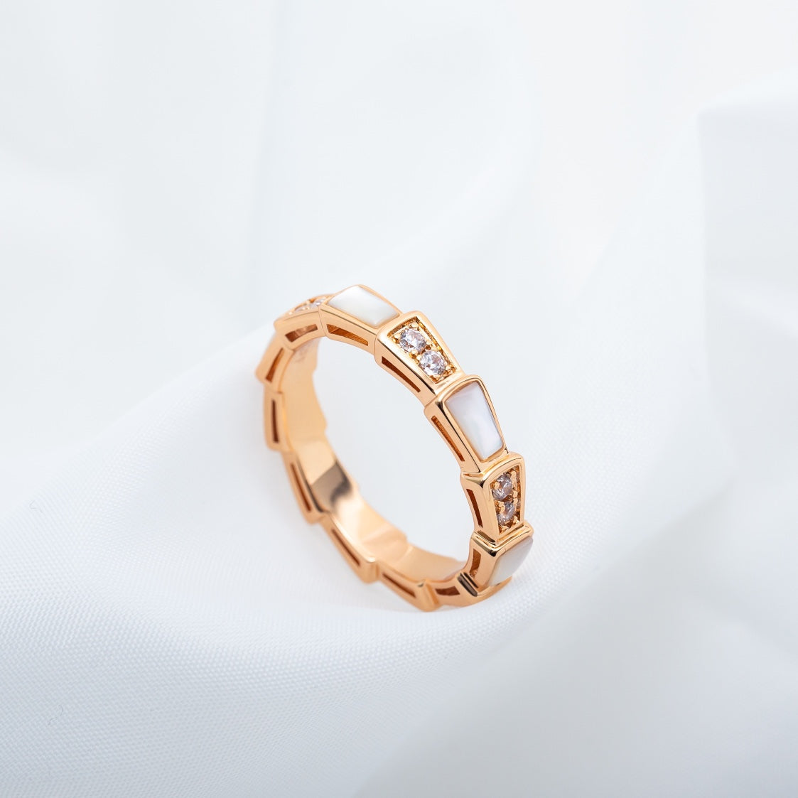 [BLAUE TRÄNEN]SERPENTI RING ROTGOLD DIAMANT MOP 3MM