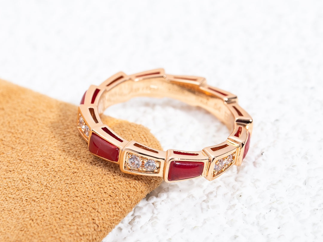 [BLAUE TRÄNEN]SERPENTI RING ROTGOLD KARNEOL DIAMANT 3MM