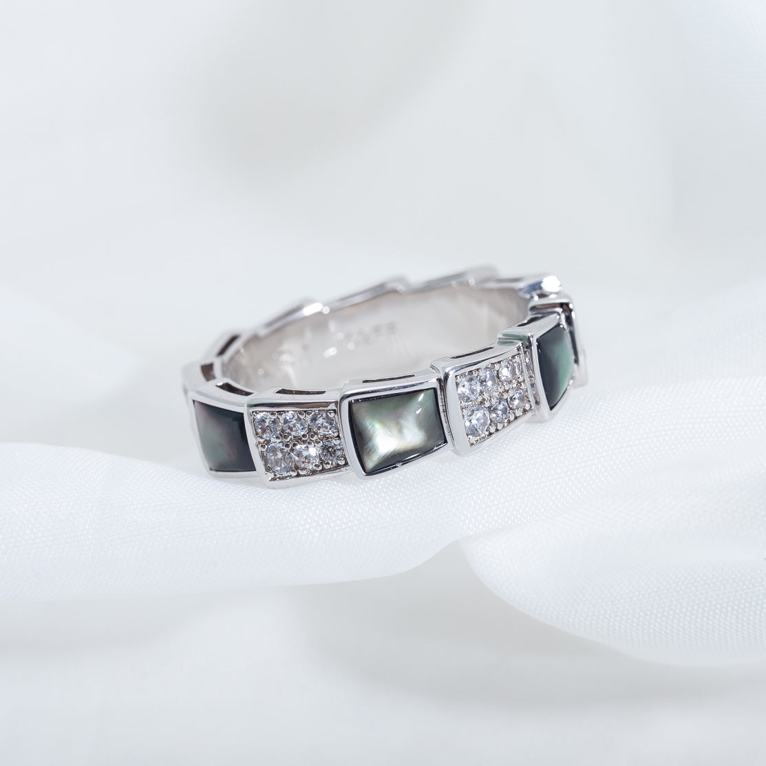 [BLAUE TRÄNEN]SERPENTI RING SILBER DIAMANT SCHWARZER MOP 4MM