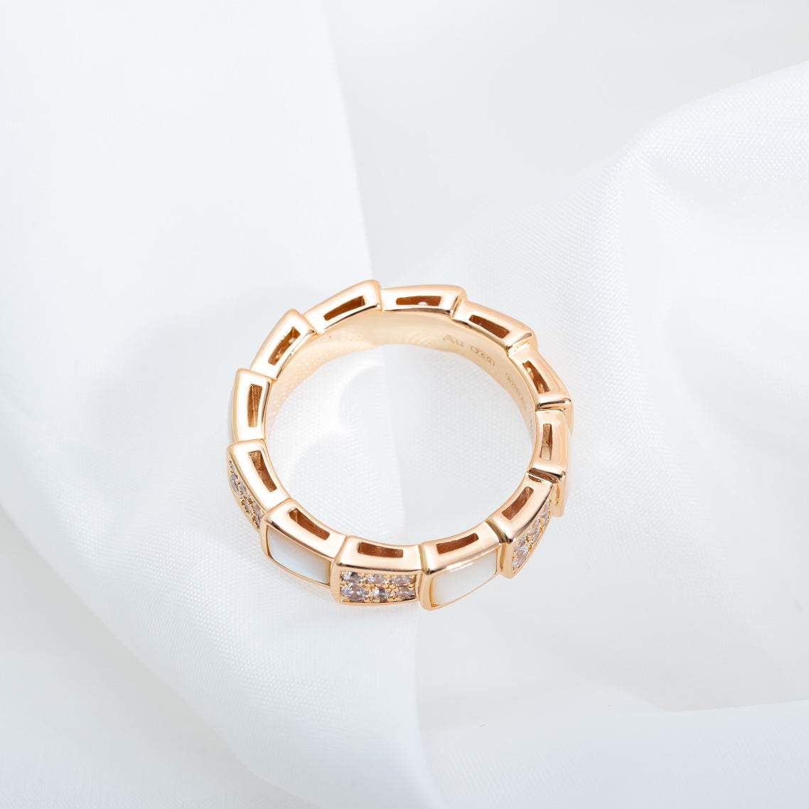 [BLAUE TRÄNEN]SERPENTI RING ROTGOLD MIT DIAMANTEN 4MM