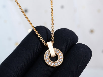 [BLAUE TRÄNEN]GARI HALSKETTE ROTGOLD DIAMANT
