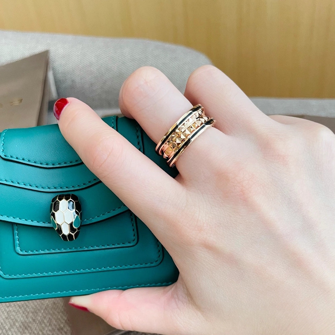 [BLAUE TRÄNEN] ZERO 1 ROSA GOLD SCHWARZER KERAMIKRING