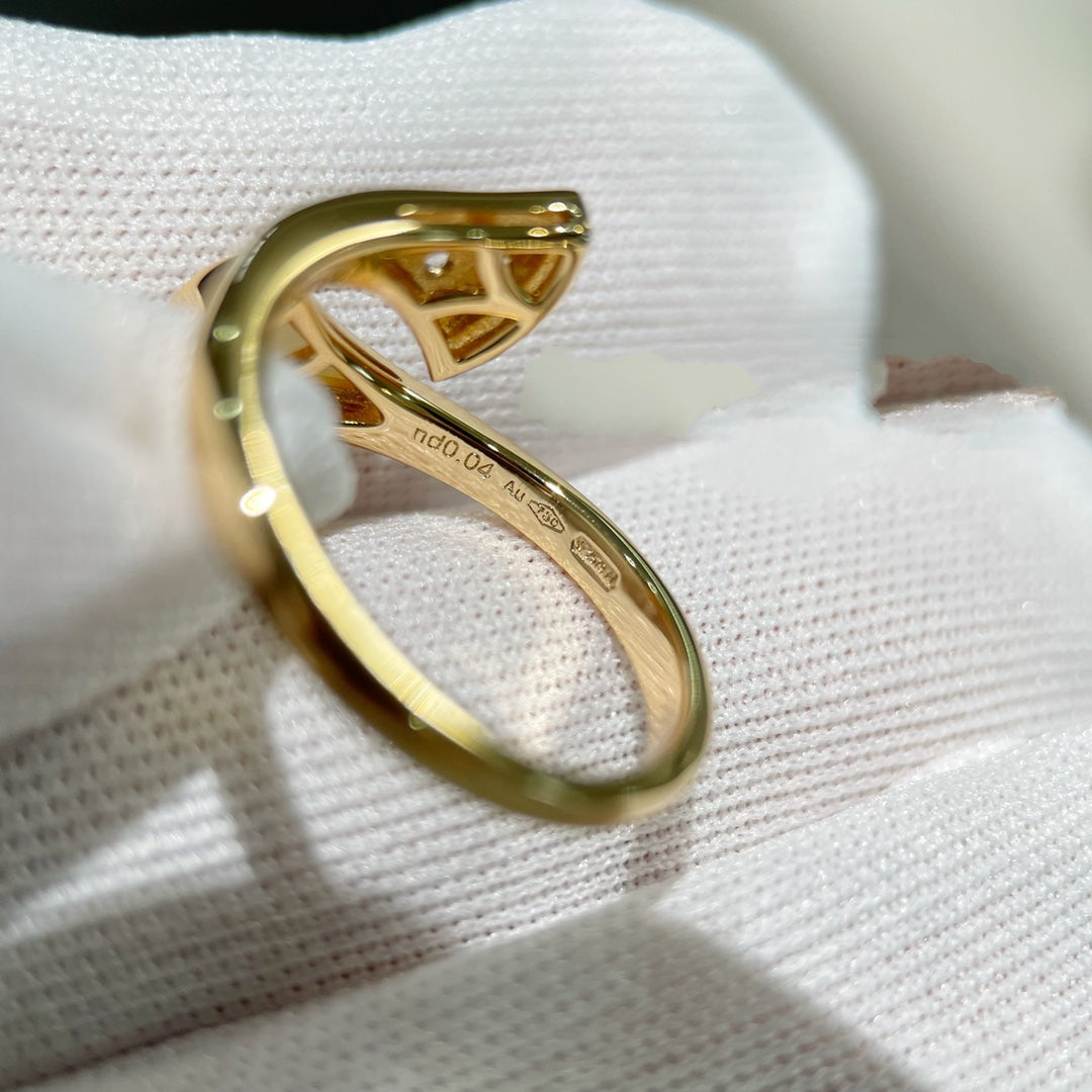 [BLAUE TRÄNEN]DREAM RING ROTGOLD DIAMANT