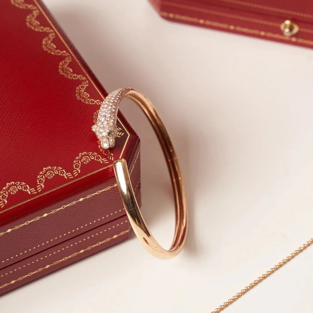 [Blue Tears Jewelry]PANTHERE HALF DIAMOND OPEN BRACELET