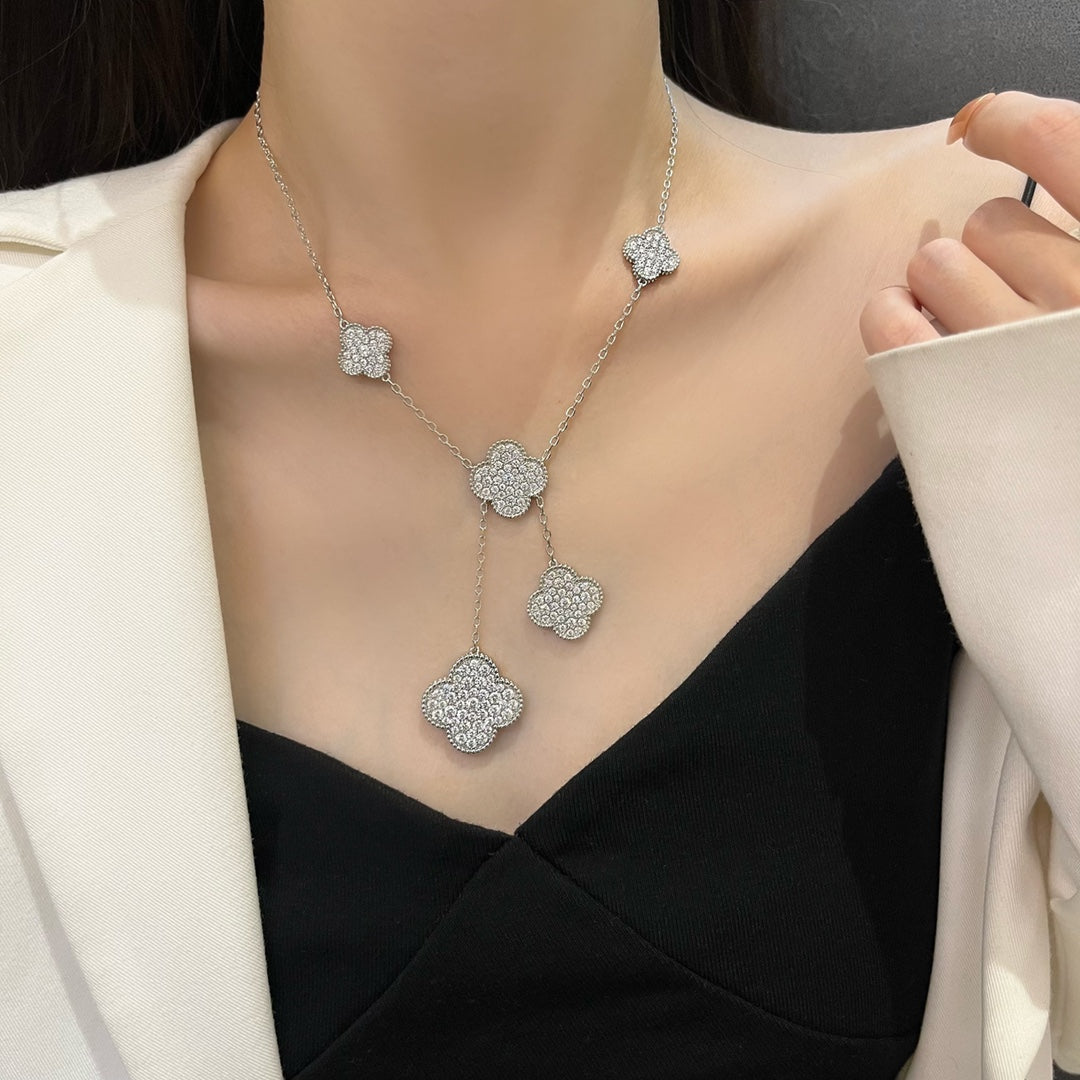 [BLAUE TRÄNEN]KLEE 5 MOTIVE SILBER DIAMANTEN HALSKETTE