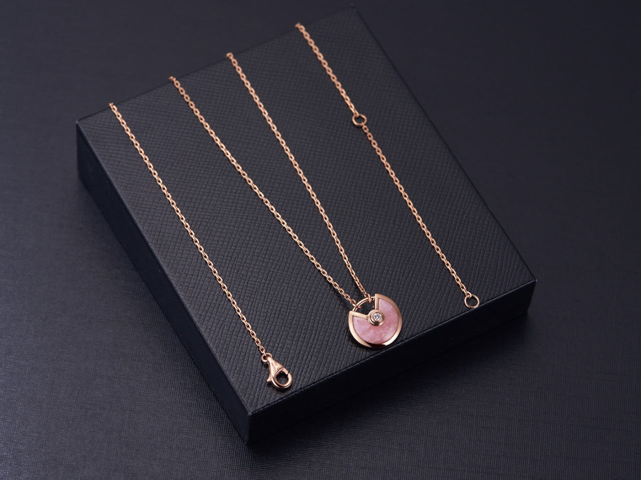 [BLAUE TRÄNEN]AMULETT ROSÉGOLD ROSA MOP HALSKETTE