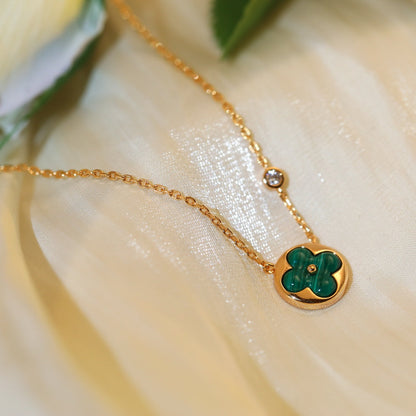 [BLAUE TRÄNEN] HALSKETTE MIT SONNENANHÄNGER AUS ROTGOLD MIT 1 DIAMANT