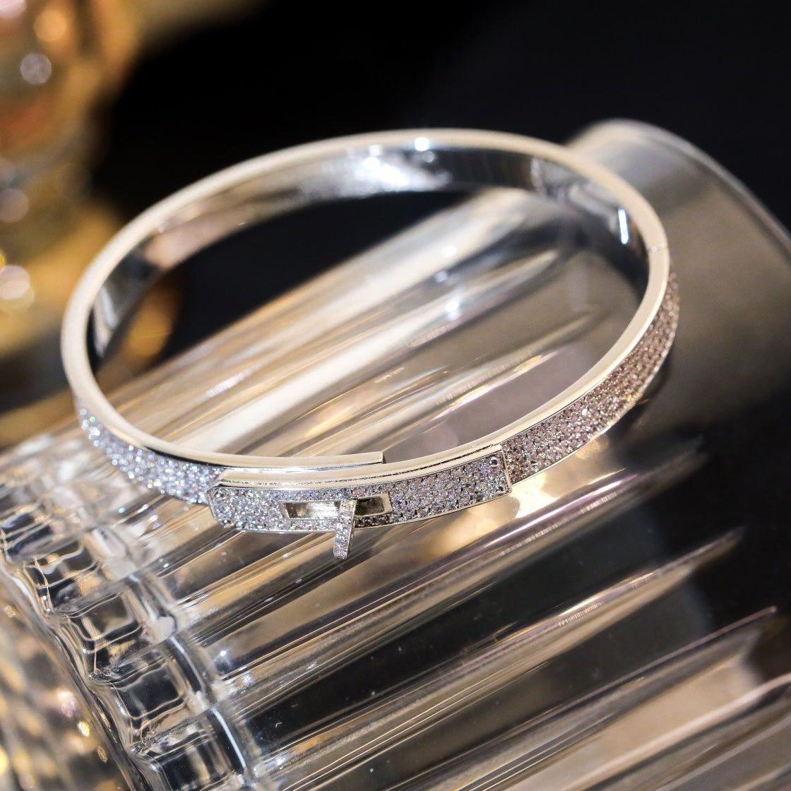 [BLAUE TRÄNEN]KELLY ARMBAND MIT DIAMANTEN 