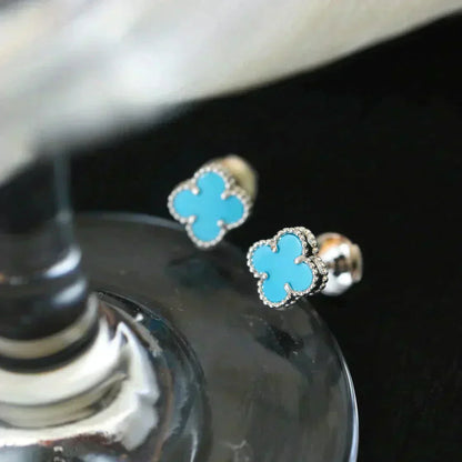 [ブルーティアーズ]クローバー ミニ 9.5mm オニキス スタッドピアス シルバー