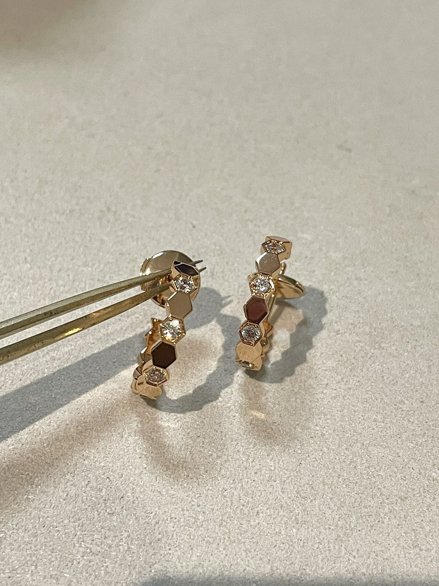 [BLUE TEARS]Ring in Form eines vierblättrigen Kleeblatts mit hohlem Design
