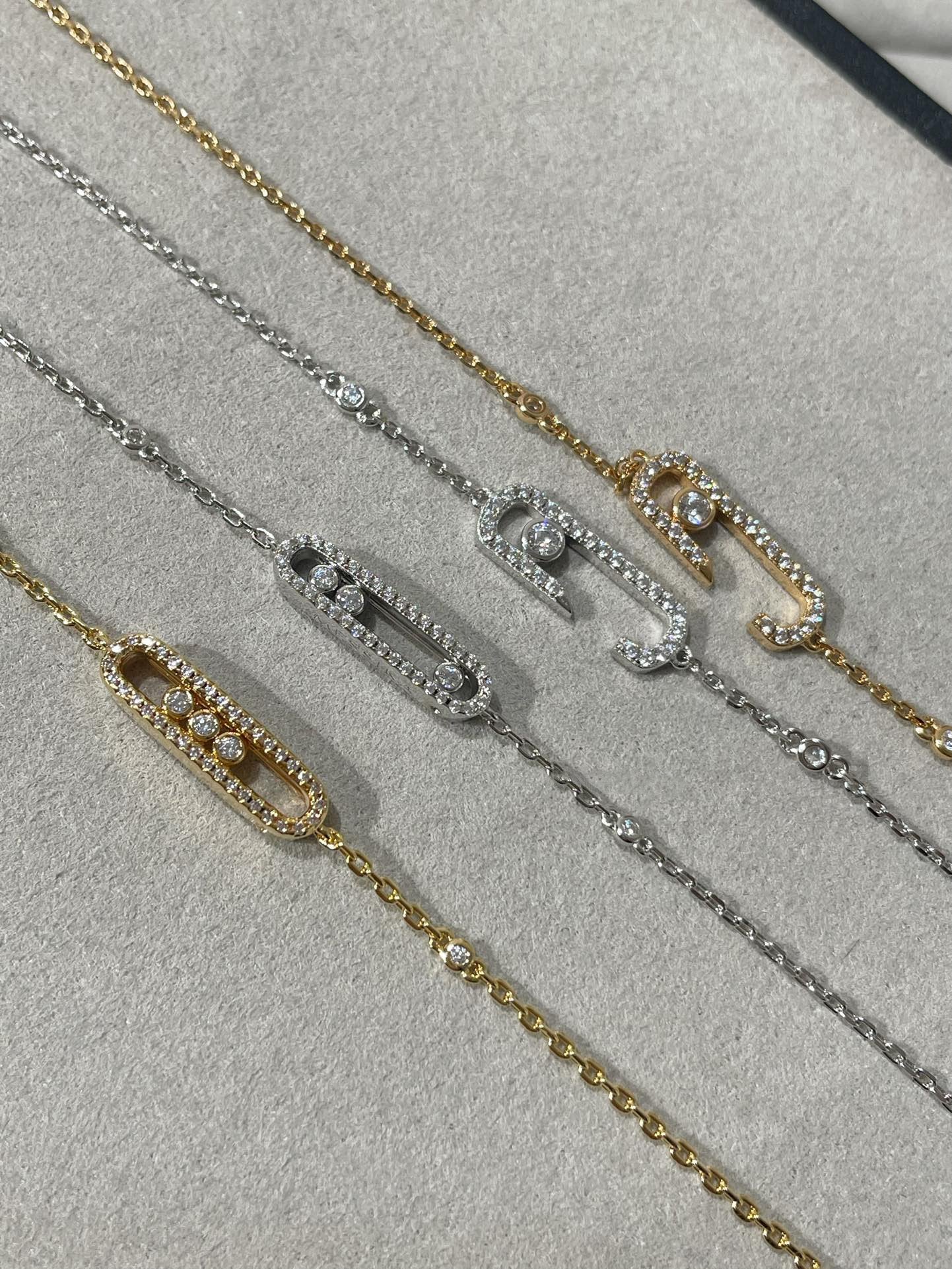 [Blue Tears Jewelry]BABY MOVE DIAMOND BRACELET