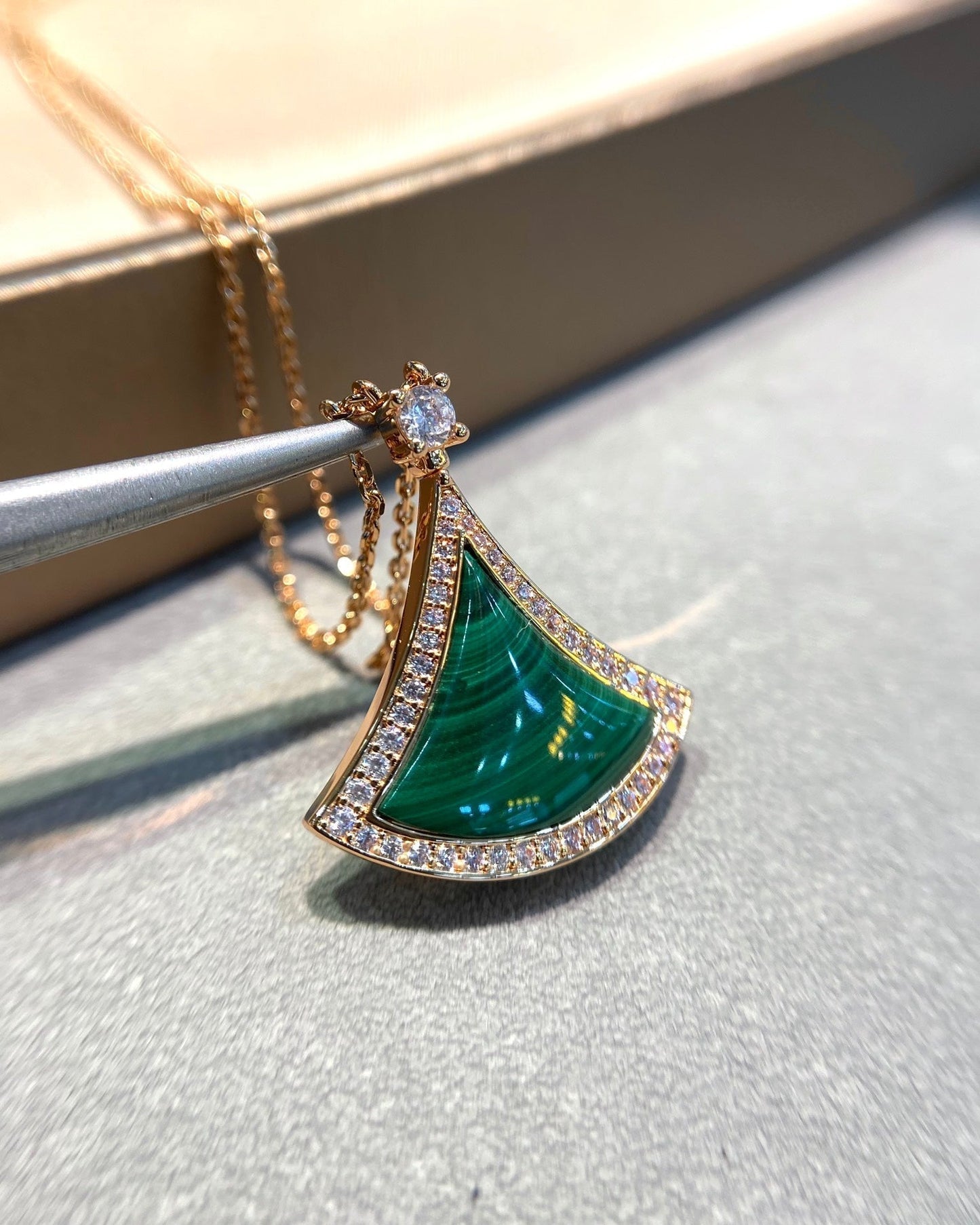 [BLAUE TRÄNEN]DREAM MALACHIT DIAMANT GEPAART ROTGOLD HALSKETTE