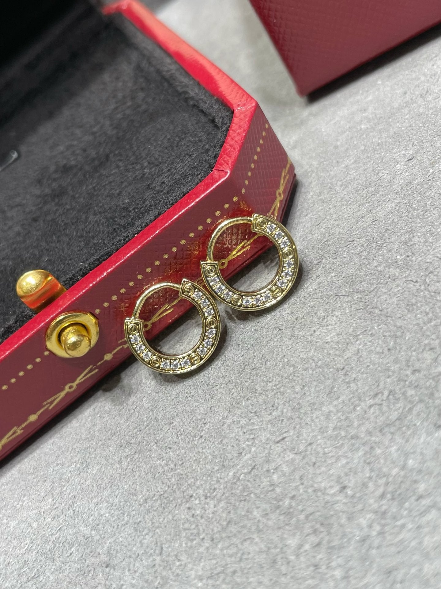 [ブルーティアーズ]ラブダイヤモンドピアス