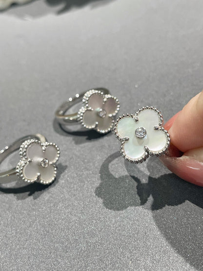 [BLAUE TRÄNEN]CLOVER SILBERNER MOP DIAMANTRING