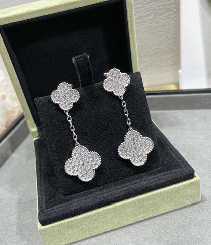 [BLAUE TRÄNEN]KLEE 2 MOTIVE SILBER OHRRINGE MIT DIAMANTEN
