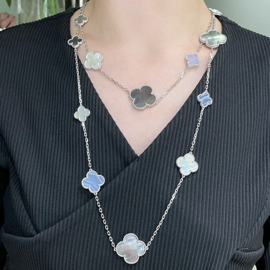 [BLAUE TRÄNEN]KLEE 16 MOTIV CHALCEDON MOP SILBER HALSKETTE