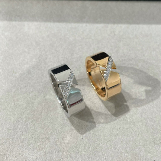 [BLAUE TRÄNEN] LIENS EVIDENCE DIAMOND RING