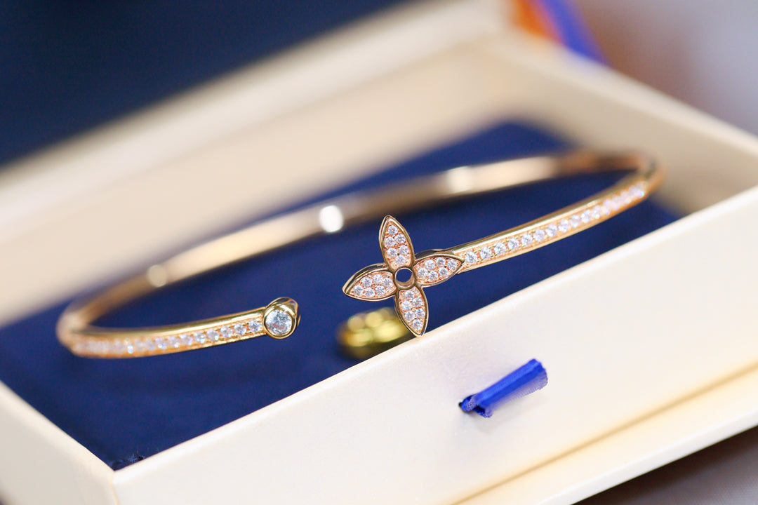 [BLUE TEARS]IDYLLE ROSÉGOLD-ARMBAND MIT DIAMANTEN