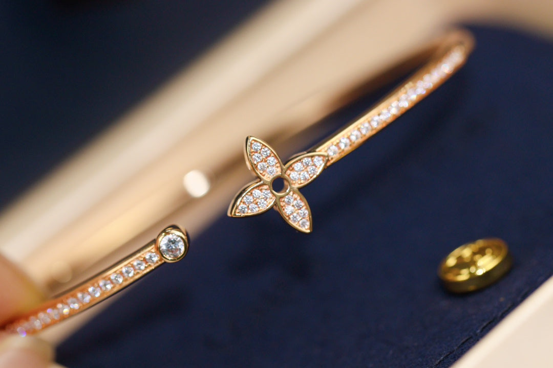 [BLUE TEARS]IDYLLE ROSÉGOLD-ARMBAND MIT DIAMANTEN