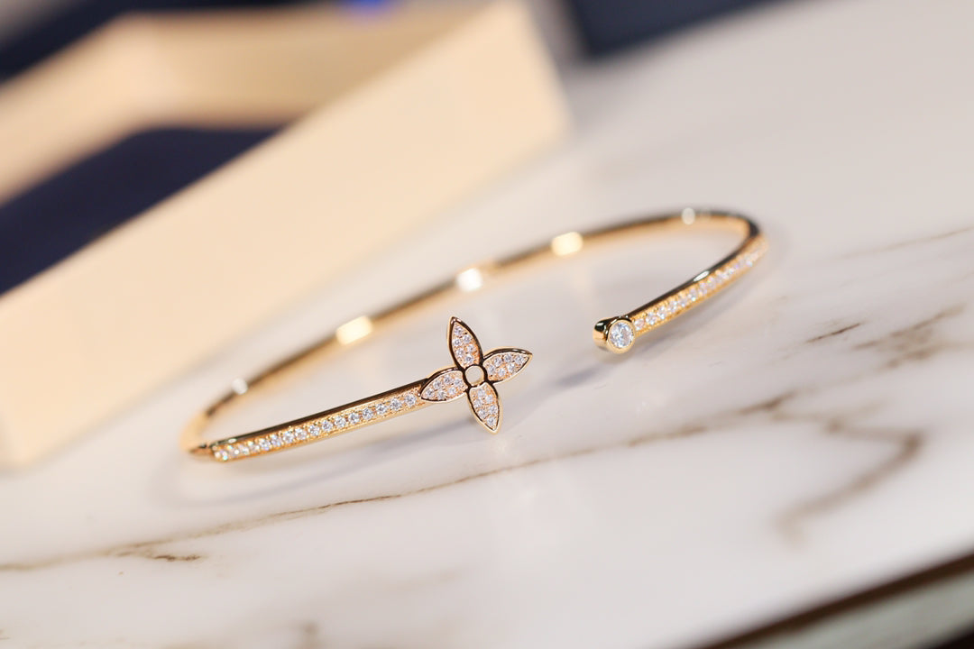 [BLUE TEARS]IDYLLE GOLD OFFENES ARMBAND MIT DIAMANTEN