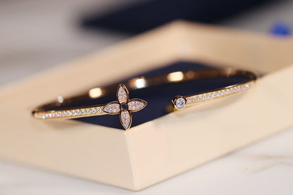 [BLUE TEARS]IDYLLE GOLD OFFENES ARMBAND MIT DIAMANTEN