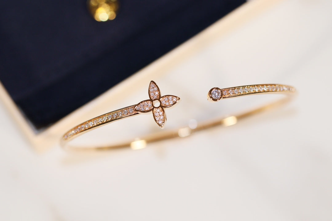 [BLUE TEARS]IDYLLE GOLD OFFENES ARMBAND MIT DIAMANTEN