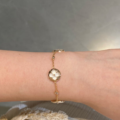 [BLAUE TRÄNEN] ARMBAND MIT 4 MOTIV-STERNEN UND SONNEN, WEISSEM MOP-ROSÉGOLD 