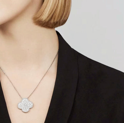 [Blaue Tränen]Clover 25mm großer Anhänger mit Diamanten besetzte Silberkette