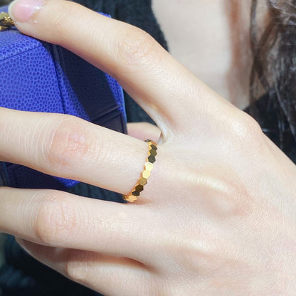 [BLAUE TRÄNEN] KLEINER RING „BIENENLIEBE“