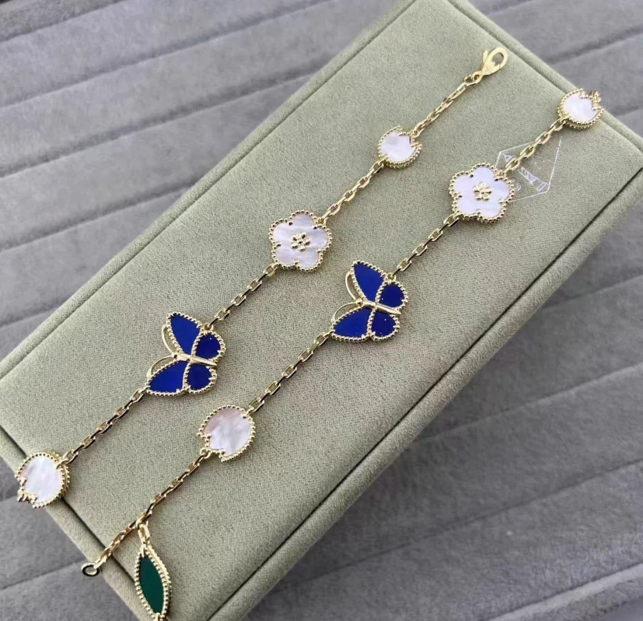 [BLUE TEARS]LUCKY SPRING GOLD BLUESTONE WHITE MOTHER-OF-PEARL BRACELET（副本）