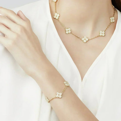 [BLUE TEARS] CLOVER 5 MOTIF FULL DIAMOND BRACELET COLLECTION