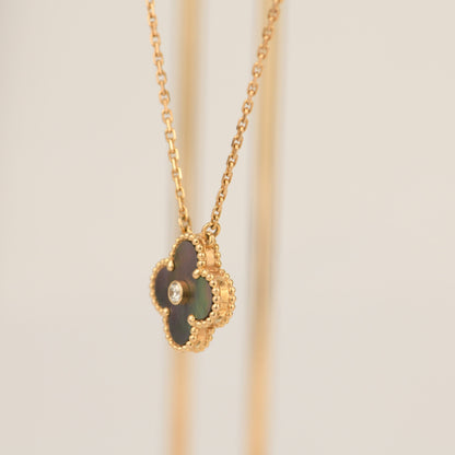 [BLUE TEARS]CLOVER 15MM DIAMANT- UND GRAUMUTTER-HALSKETTE