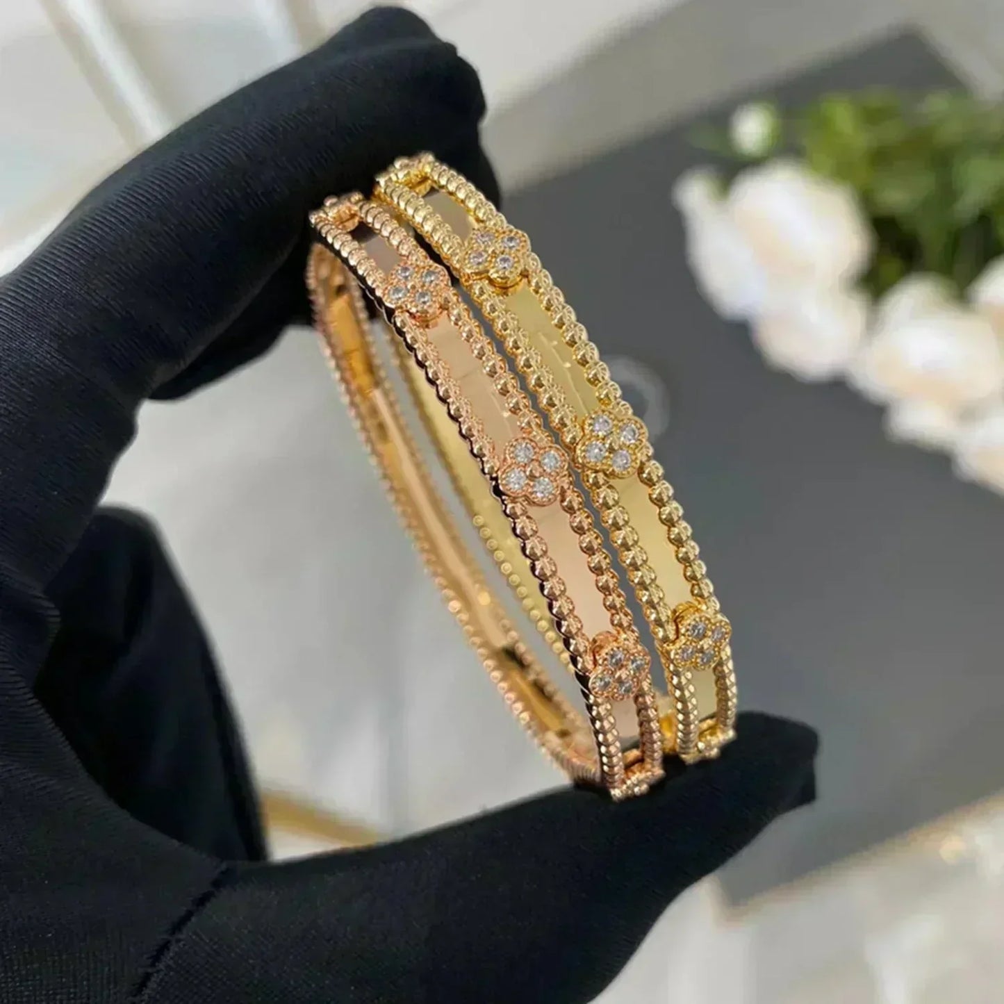 [BLUE TEARS]CLOVER BRACELET 4MM DIAMONDS