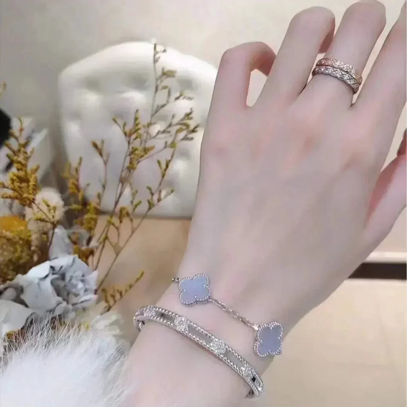 [BLUE TEARS] CLOVER 5 MOTIF PURPLE CHALCEDONY BRACELET COLLECTION