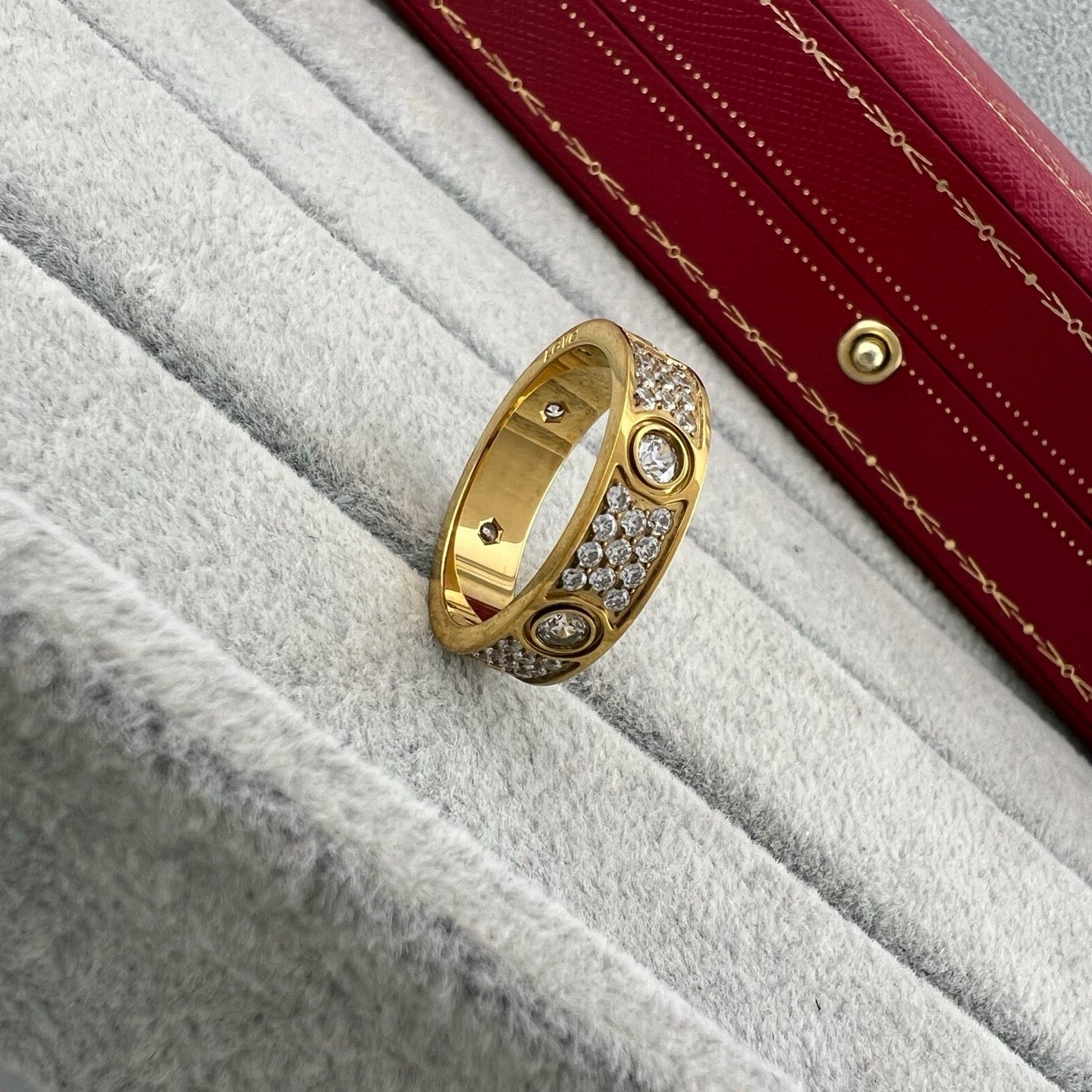 [Blue Tears Jewelry]LOVE 5.5MM FULL-PAVE 6-DIAMOND RING