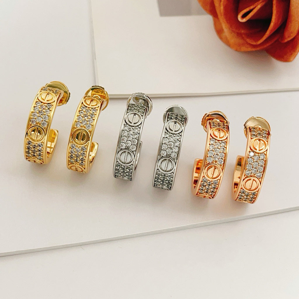 [Blue Tears Jewelry]LOVE 5.5MM DIAMOND PAVED EARRINGS