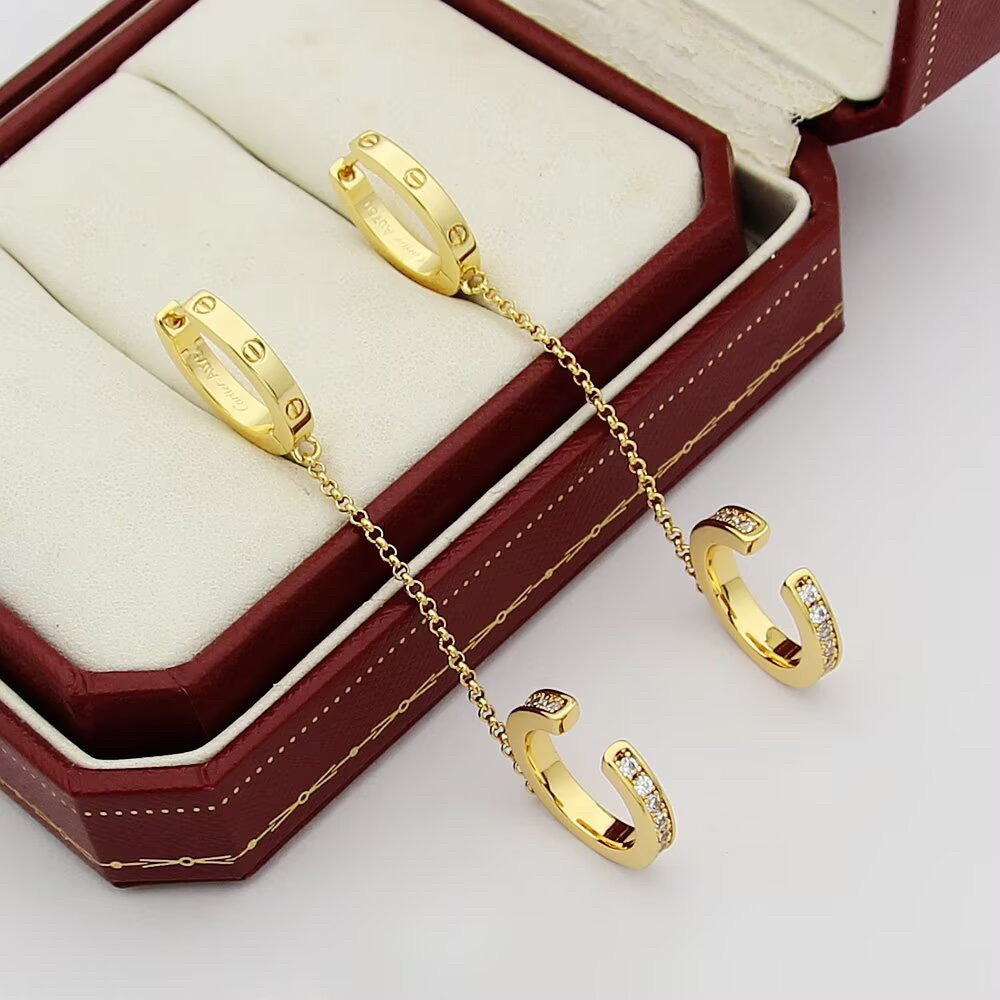 [Blue Tears Jewelry]LOVE 3.0MM HALF DIAMOND EARRINGS