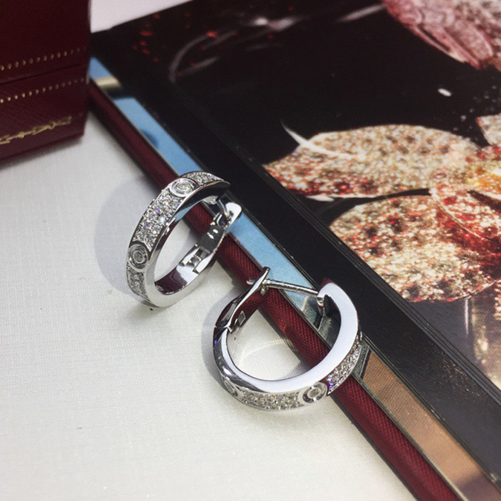 [Blue Tears Jewelry]LOVE 5.5MM DIAMOND PAVED EARRINGS
