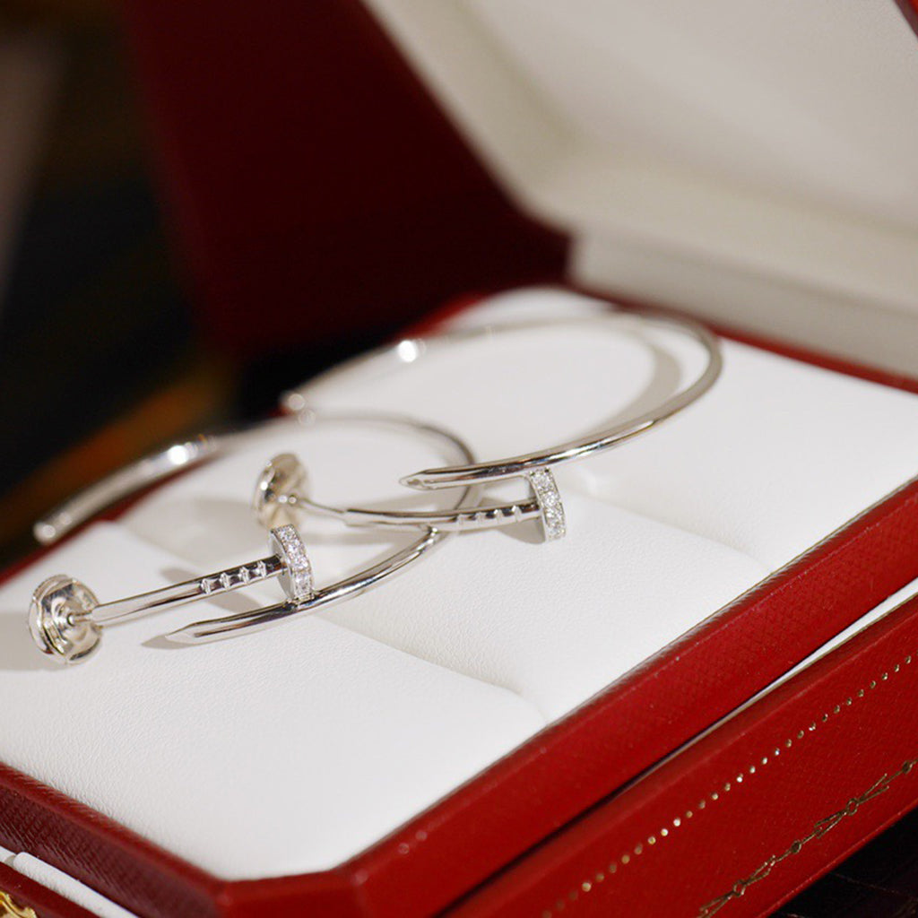 [Blue Tears Jewelry]JUSTE HALF DIAMOND LARGE EARRINGS
